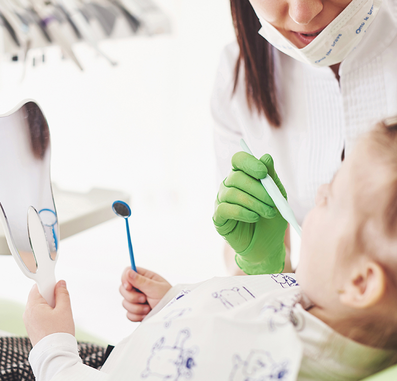  Chantilly Pediatric Dentistry  Programar una visita dental